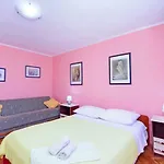 Apartment Mise *